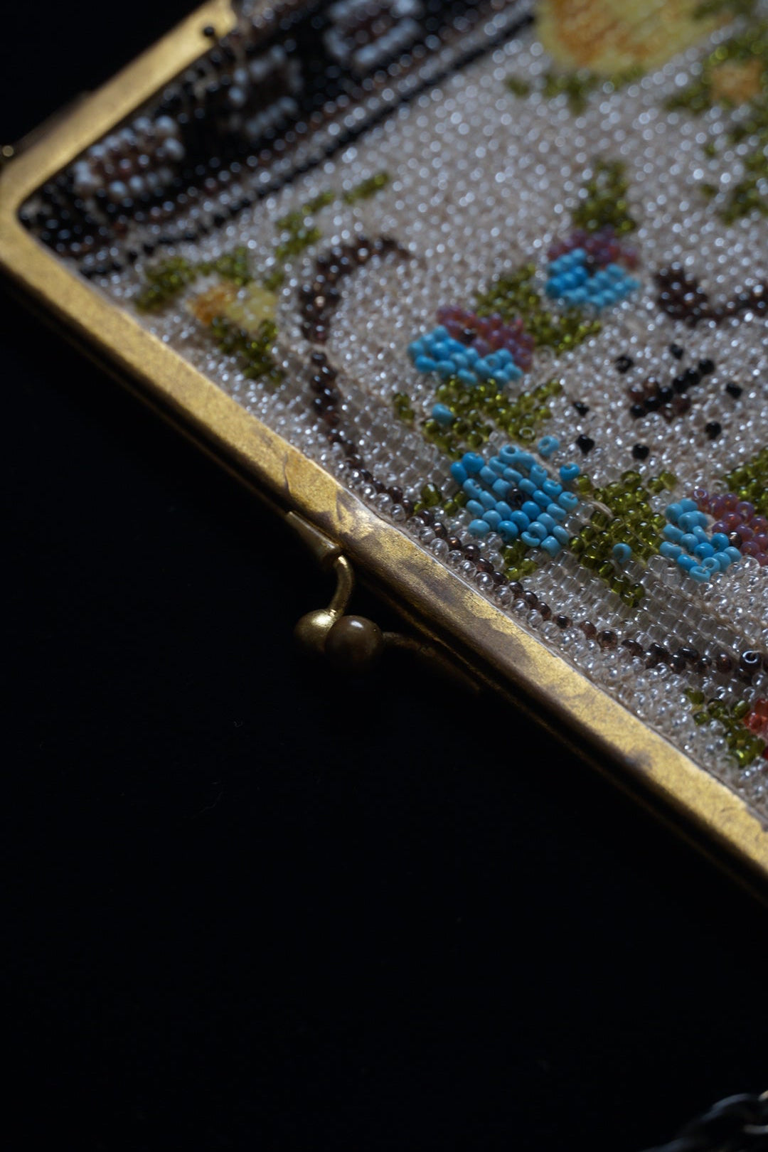 Victorian Garden Beads Bag