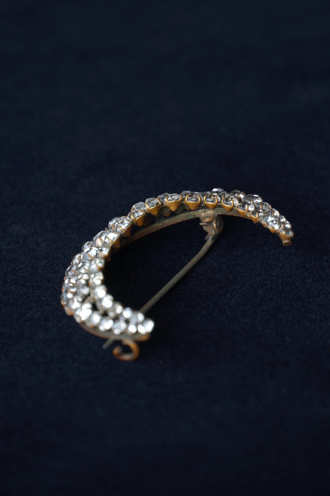 Victorian Paste Glass Crescent Moon Brooch