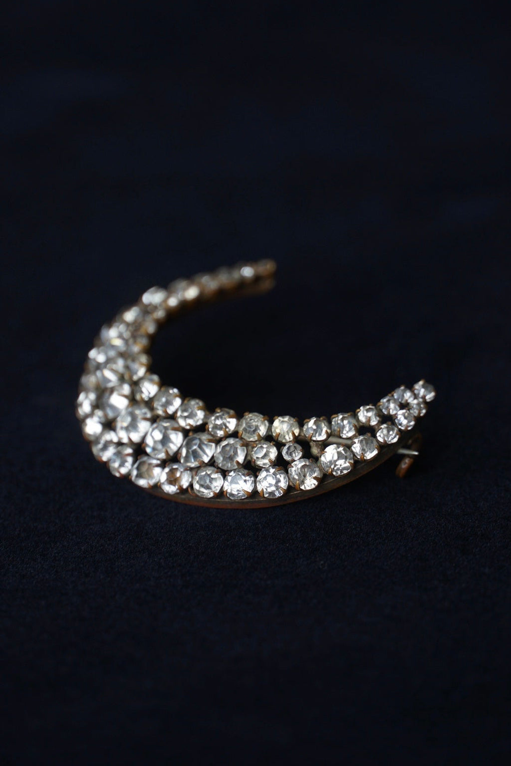 Victorian Paste Glass Crescent Moon Brooch