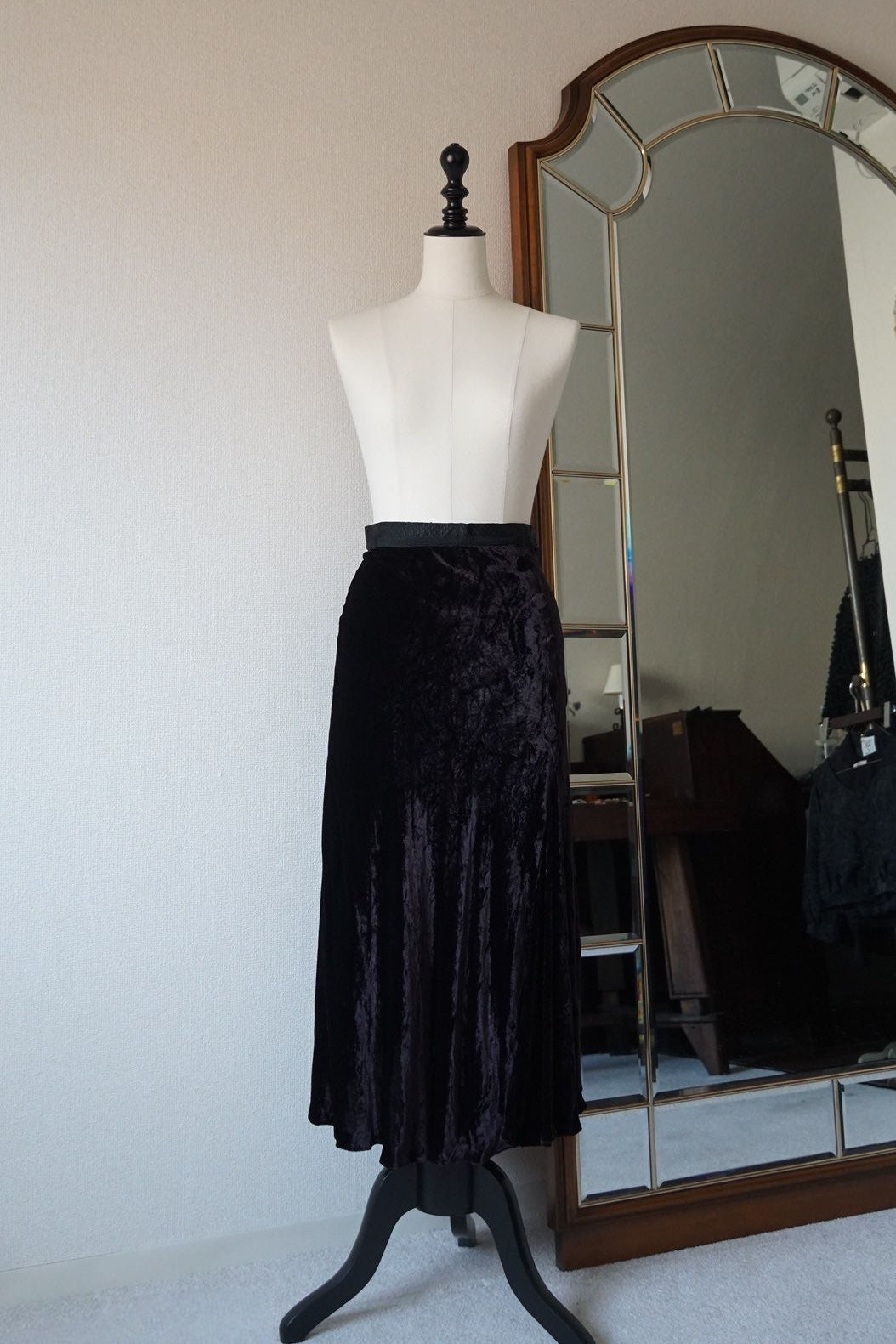 1900's Silk Velvet Tight Skirt