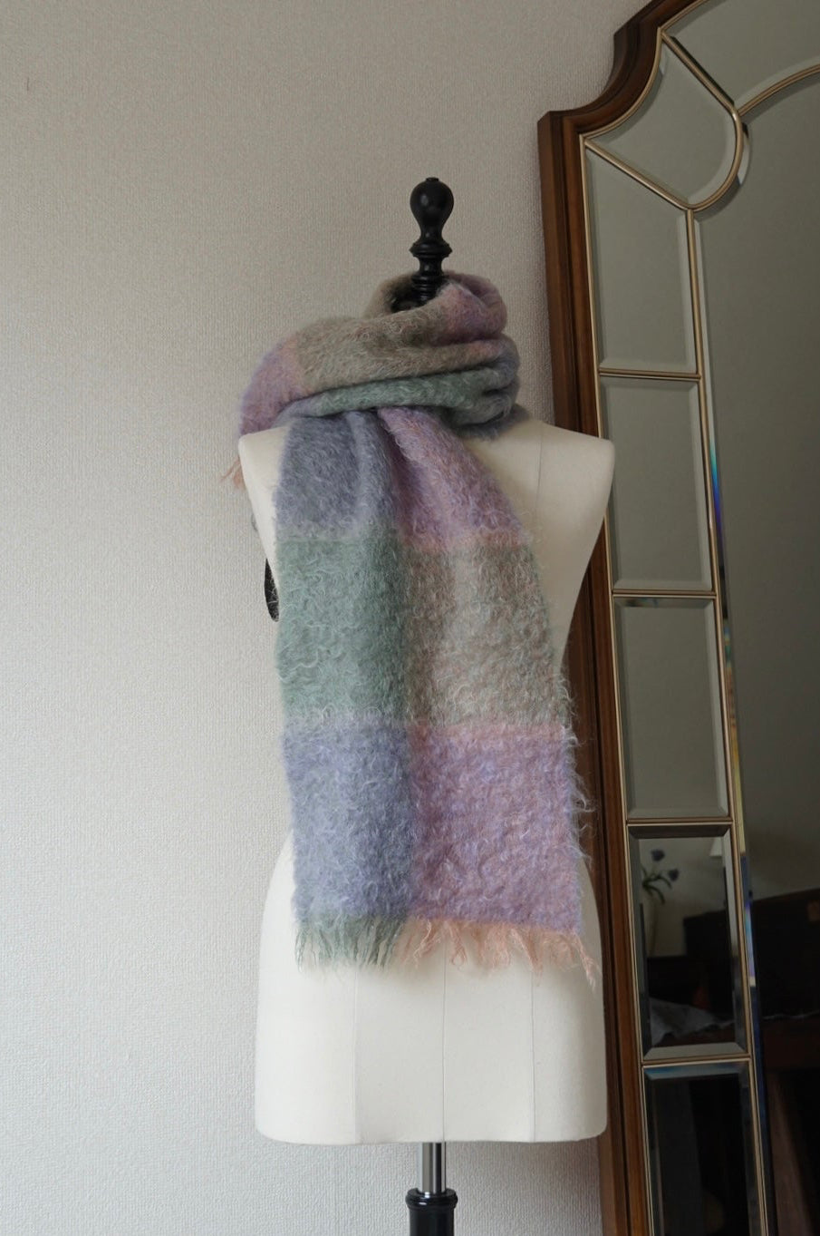 1960's Pastel Colors Scarf