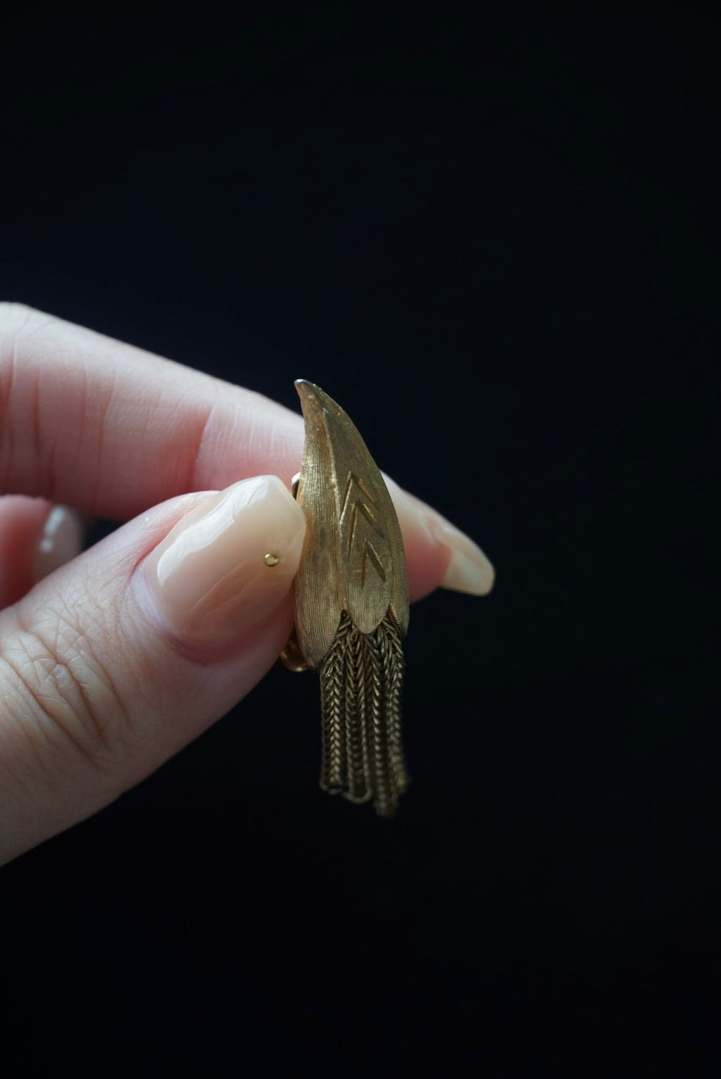 Vintage Gold Tone Solomon's seal Tassel  Earrings
