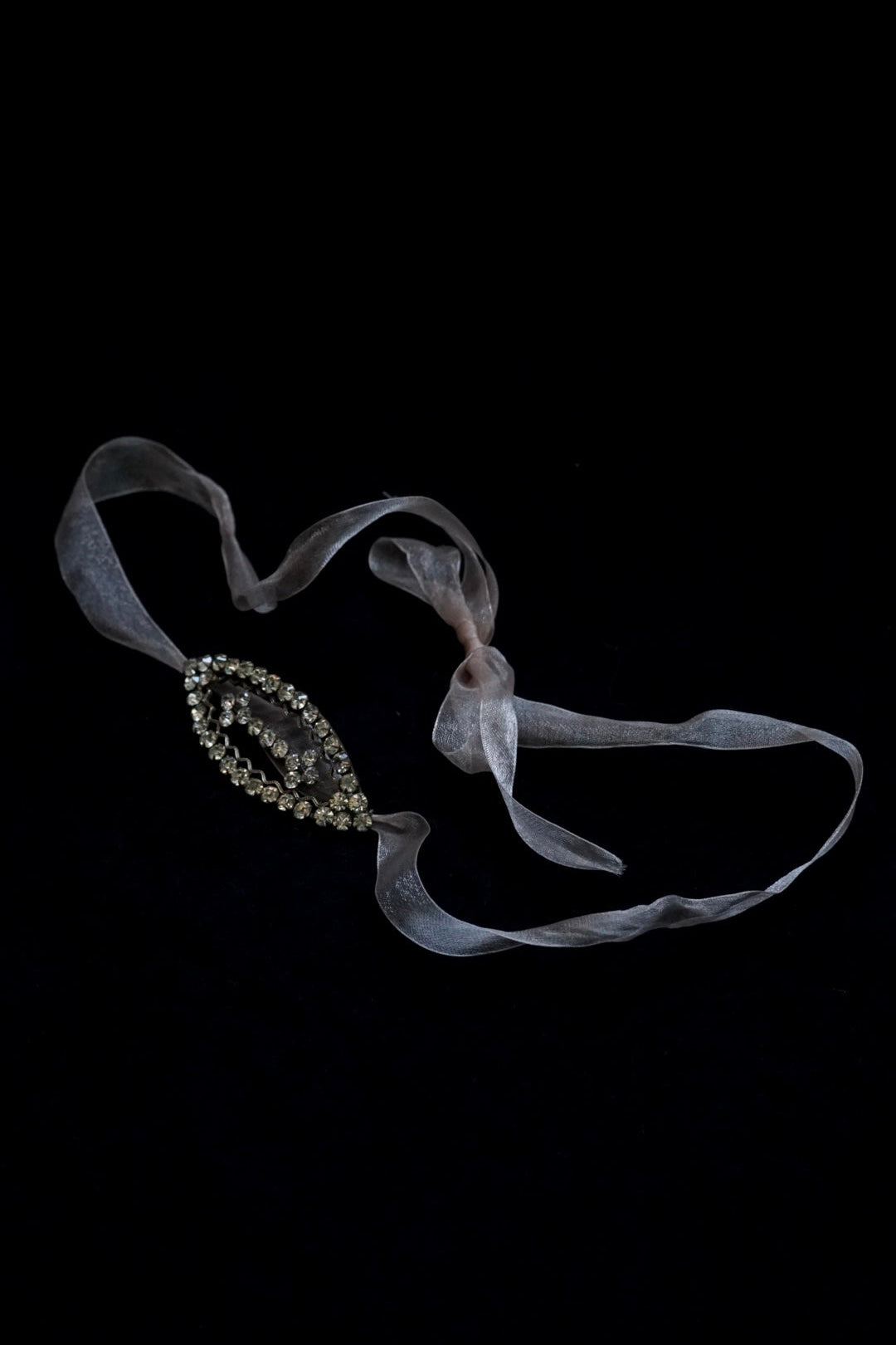 Vintage Czech Paste Glass Brooch