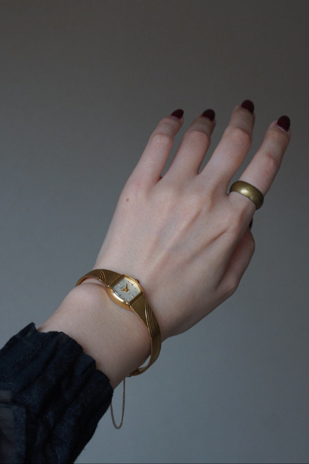 Vintage Quartz Gold Watch