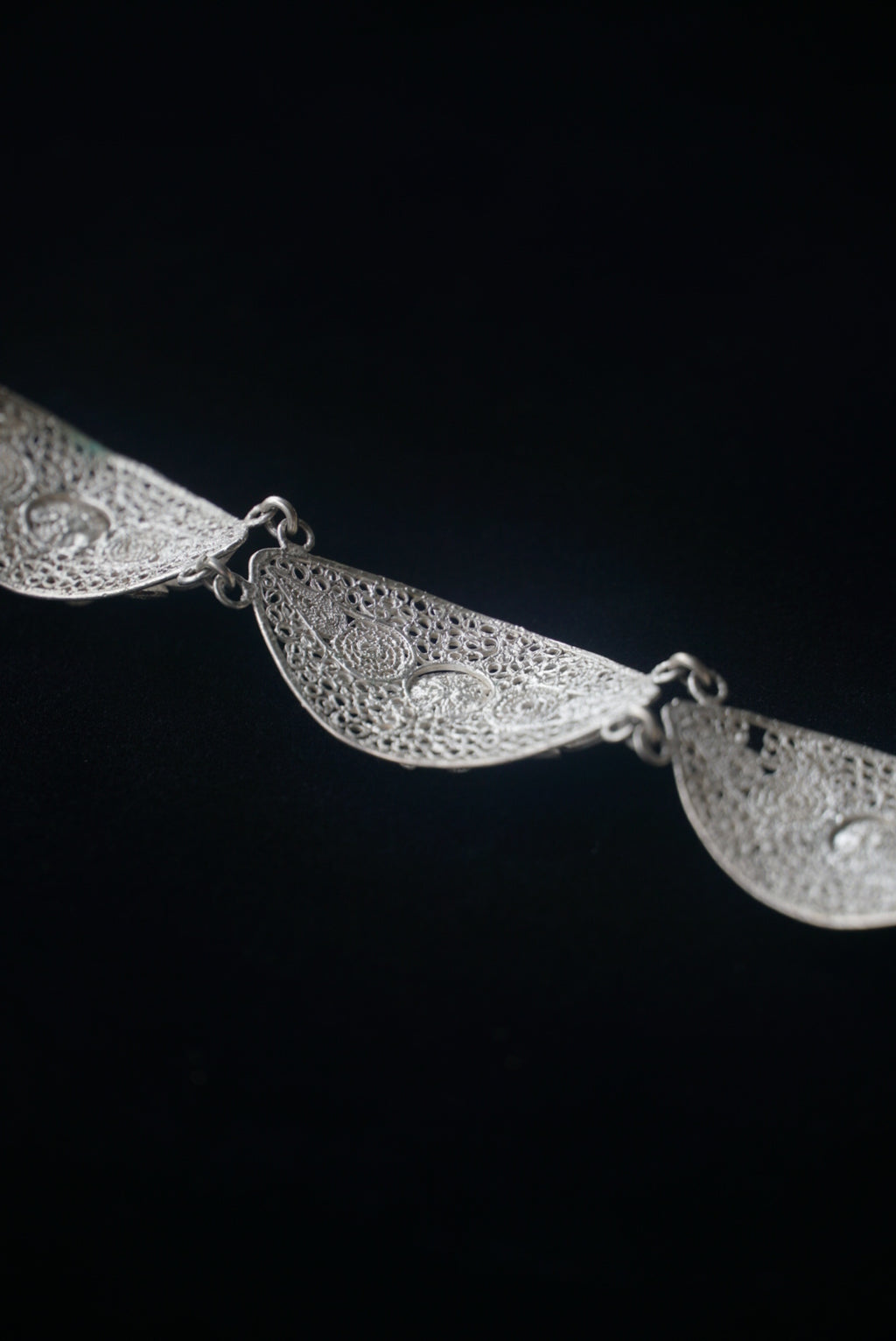 Vintage 800Silver Filigree Floral Bracelet