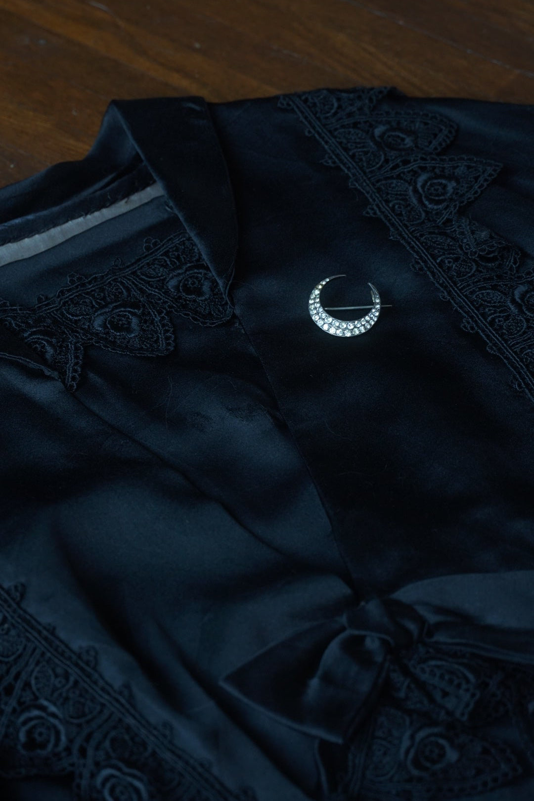 1920-30's Crescent Moon Glass Brooch