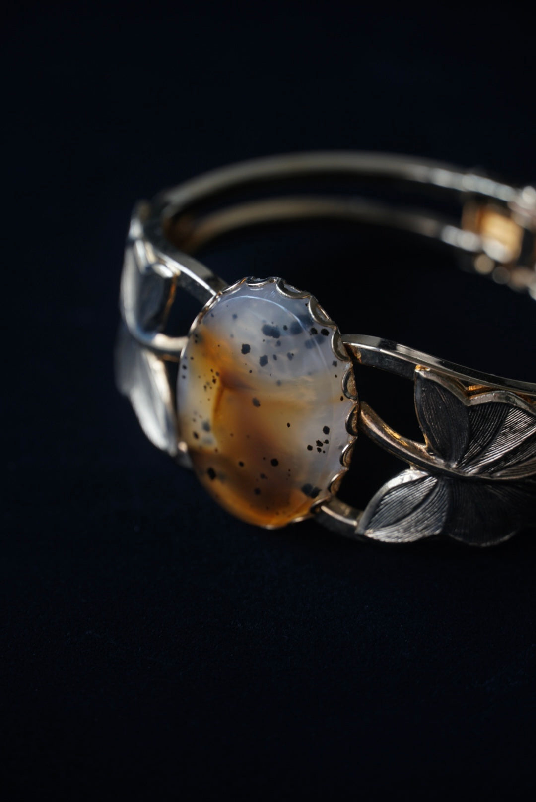 Vintage Speckled Agate Gold Leaf Bangle
