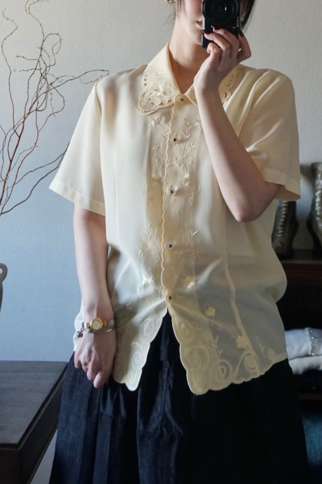 Vintage Flower Embroidery Blouse