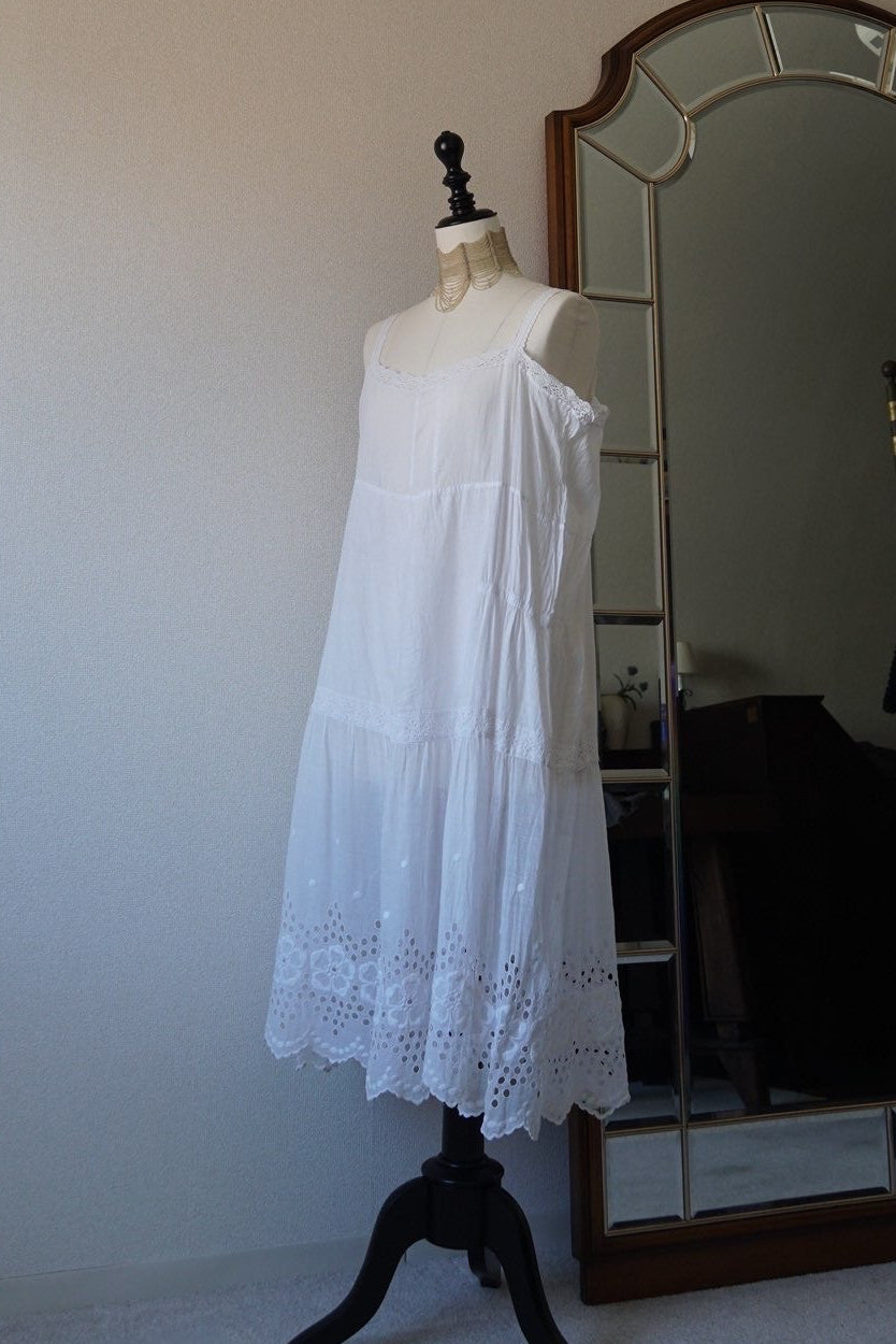 1910's Lace and Embroidery Nighty