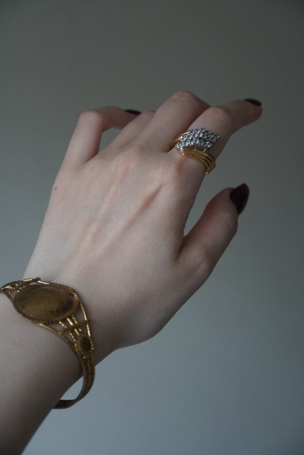 Vintage Falling Star Cut Glass Ring
