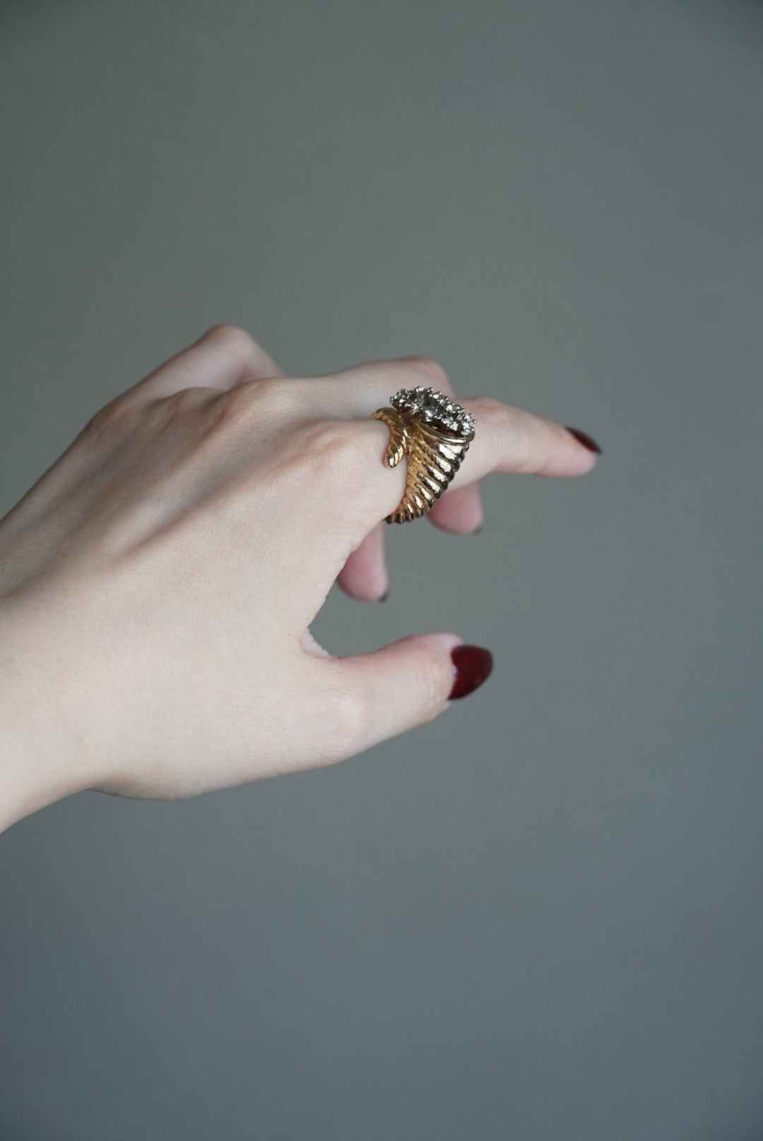 Vintage Twisted Cut Glass Bouquet Ring
