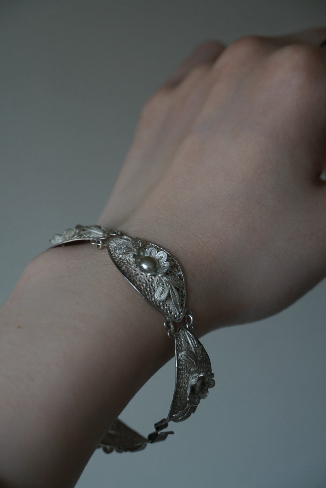 Vintage 800Silver Filigree Floral Bracelet