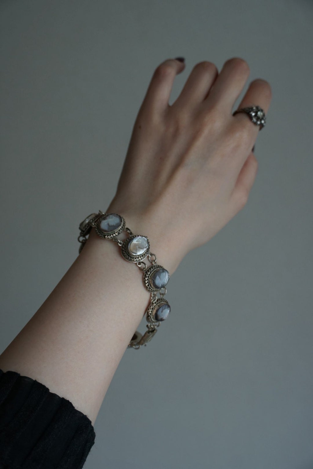 1930's Giuliano Fratti Shell Cameo Bracelet