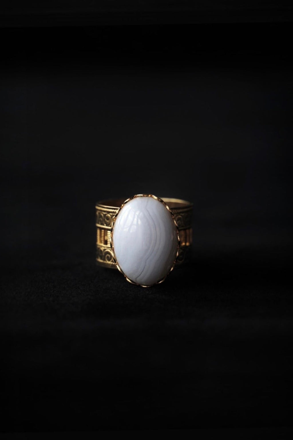 Vintage Oval Blue Lace Agate Ring