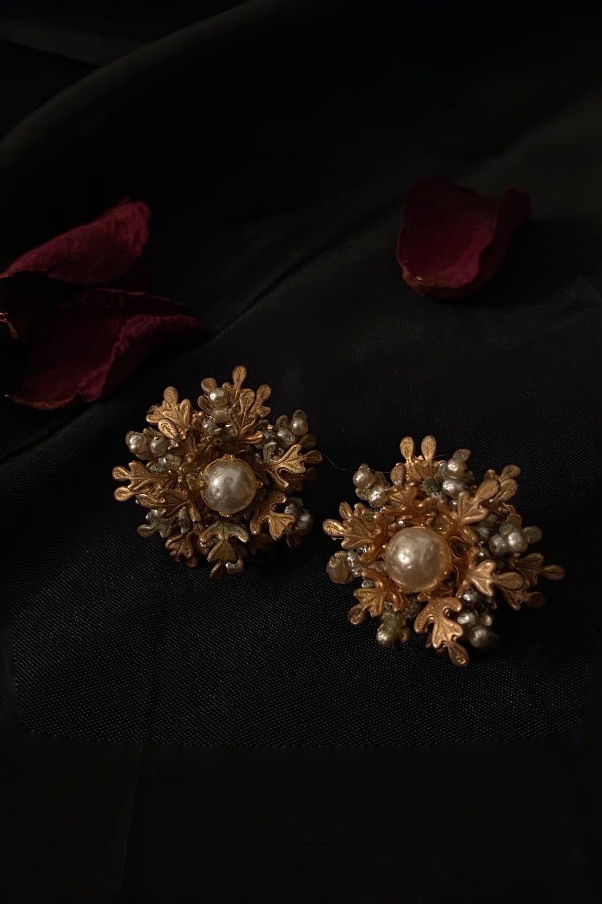 1950’s Miriam Haskell Baroque Pearl Leaf Earring