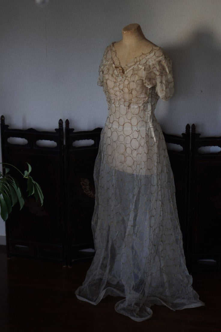 1920’s White×Gold Embroidered Net Maxi Dress