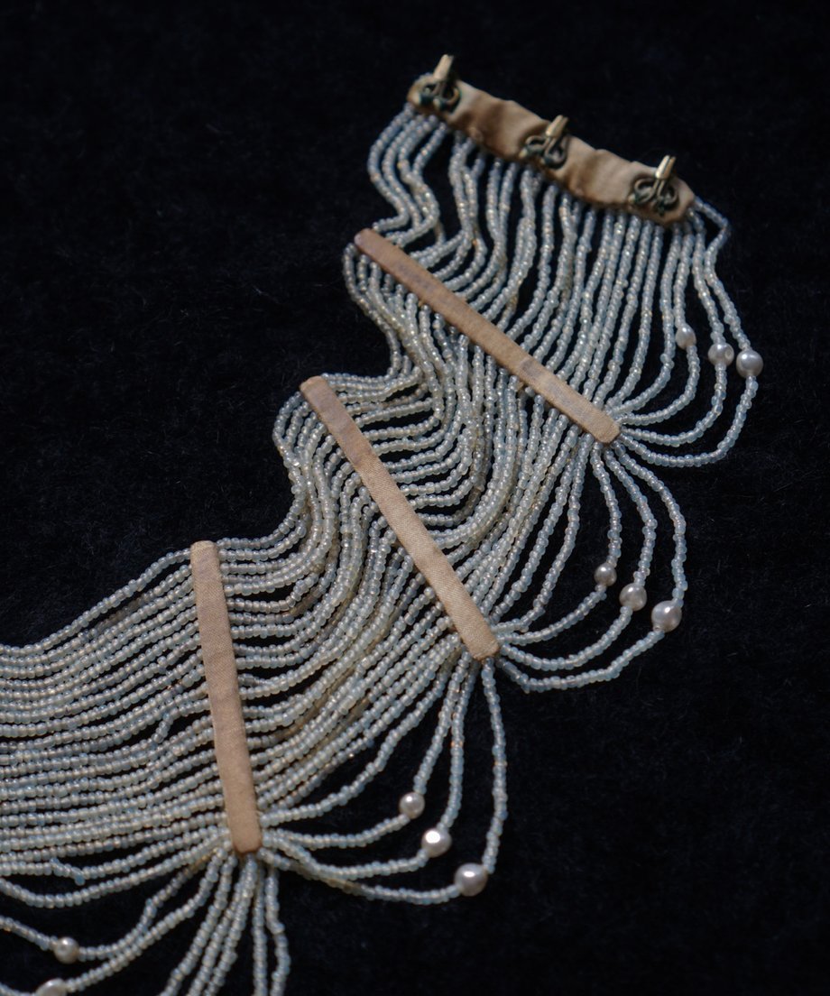 Victorian Glass Pearl Special Collar