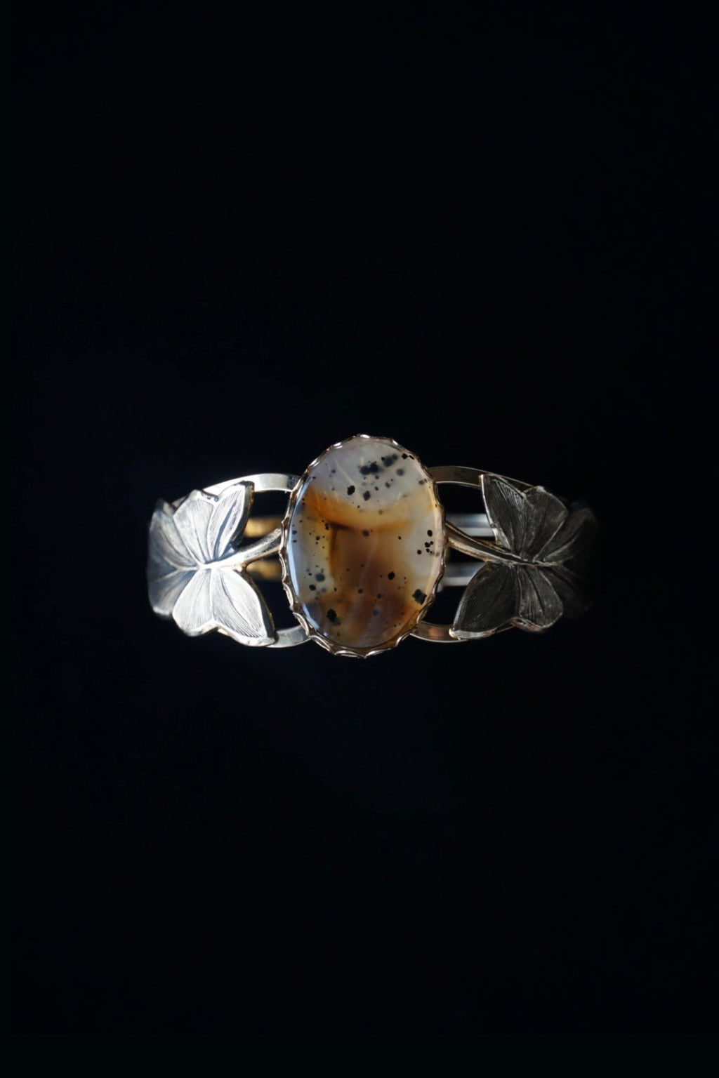 Vintage Speckled Agate Gold Leaf Bangle