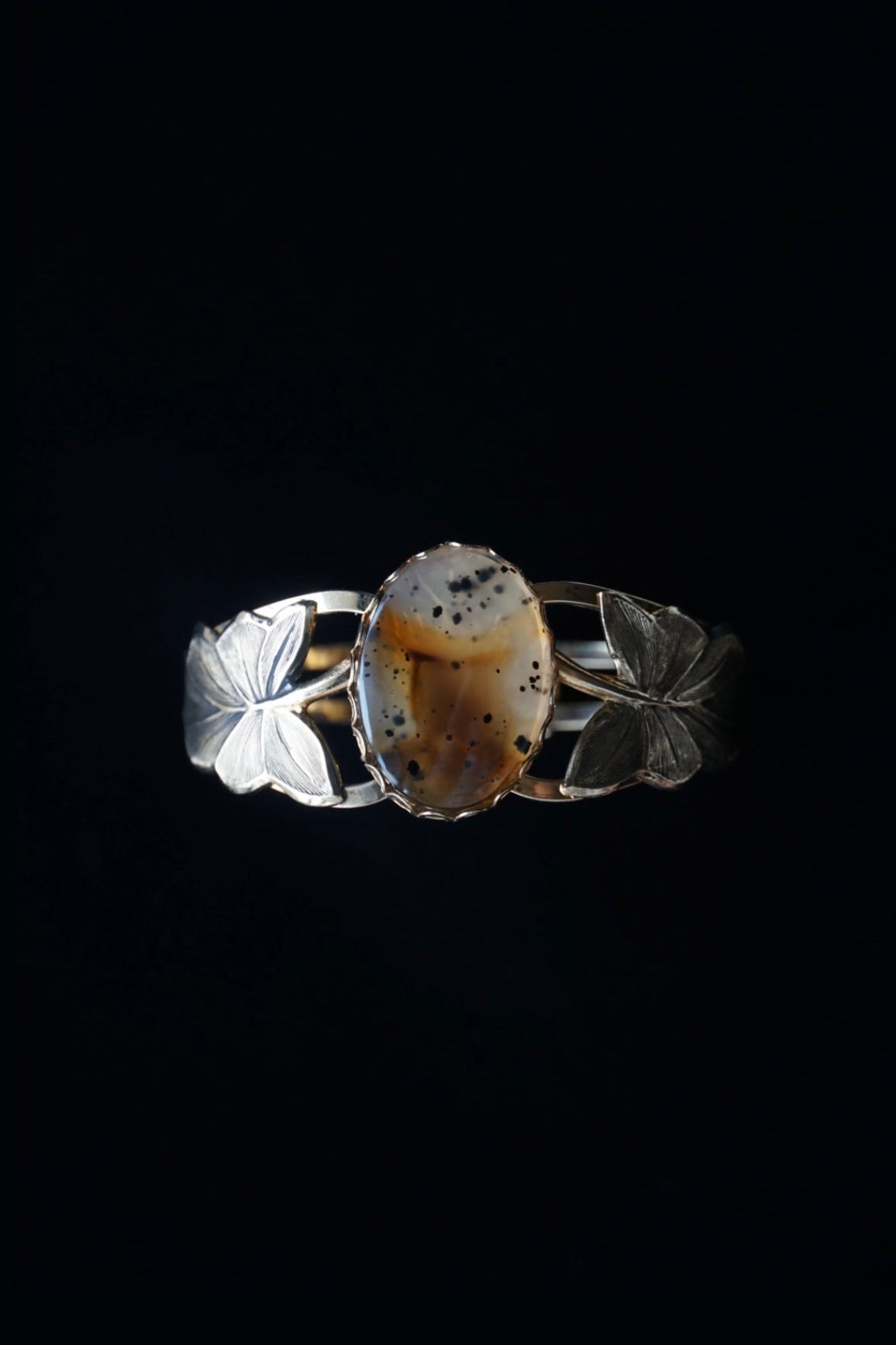 Vintage Speckled Agate Gold Leaf Bangle